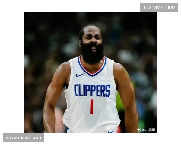 字母哥盛赞克尼佩尔球商高与强烈好胜心期待他未来更强表现